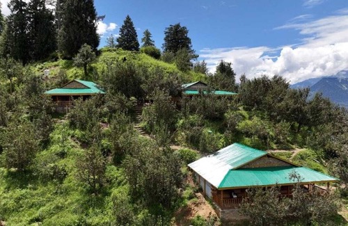 Aleo Cottage | 4 stylish cottages by Planacation