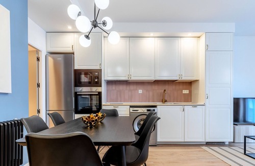 Bellas Vistas Apartment | 4 Ways IX apartment in Madrid