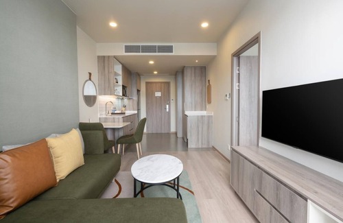 Khlong Tan Condo | 45 SQM/Sukhumvit 24/Monthly