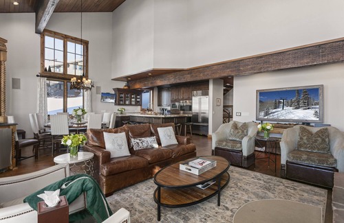 Deer Valley Condo | 47 - Six Bedroom with Spa Stag Lodge