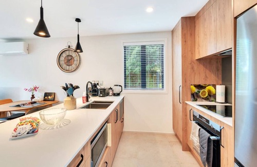 Newton House | 48/3 Burton St, Grafton