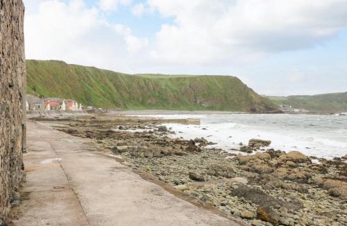 Banff House | 49 Crovie Village