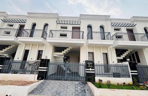 Kharar Villa | 4BHK Stay Royal BNB - Luxury Villa