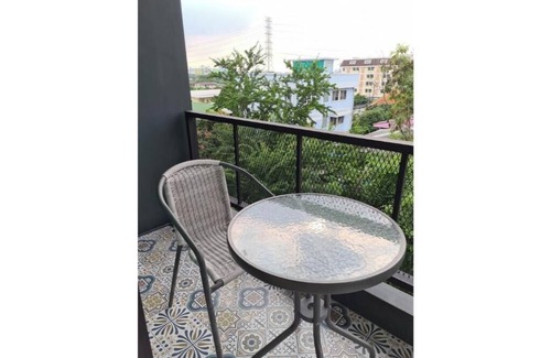 Thung Song Hong Apartment | 4th FL Lantern Suites Laksi