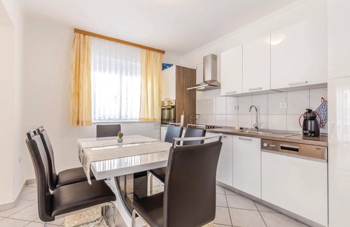 Selce House | 5 bedroom cozy home in Selce