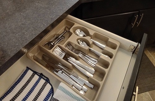 Grande Prairie House | 5 Bedroom Home - Fully Stocked, Clean & Pet Friendly!