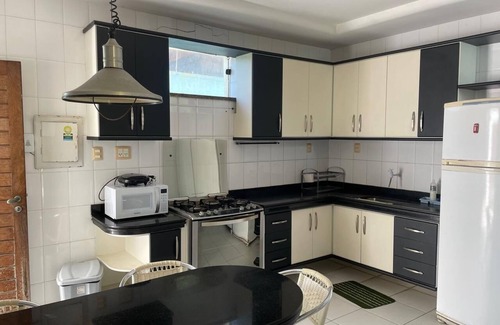 Atalaia House | 5 bedroom house in Atalaia #Leisure#