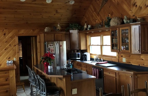 Mayville House | 5 Bedroom Log Home on Chautauqua Lake