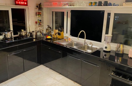 Karon Villa | 5-Bedroom*Villa in Phuket, 10 minutes walk to the fine sands of Karon Beach