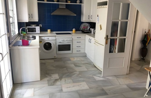 Nuevo Portil Villa | 5 bedroom villa, private pool, 850m from the beach, next to the golf course