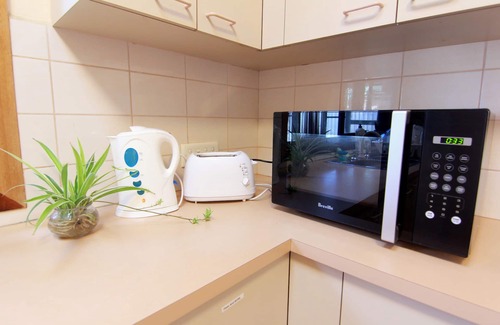 Albion House | 【5 BEDS】Walk to Train Station Melbourne CBD 14KM Airport 15mins