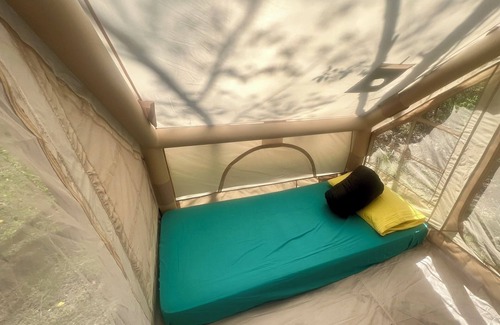 South Haven Bed & Breakfast | 5 Minutes To Beach & Downtown - Safari Tent for Two