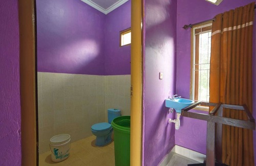 Kecamatan Sembalun Hotel | 5 minutes walk to the gate of the Rinjani Mount Trekking Centre in Sembalun.