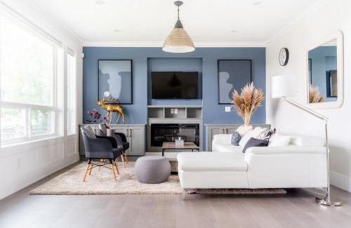 New Westminster Apartment | 5-Star Luxury and comfortable home