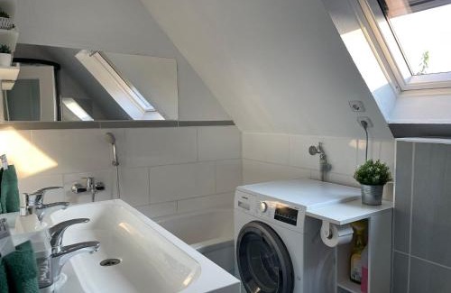 Reckenfeld Apartment | 5 Sterne Monteurwohnung, Ferienwohnung, mit Wallbox TOP Möbliert