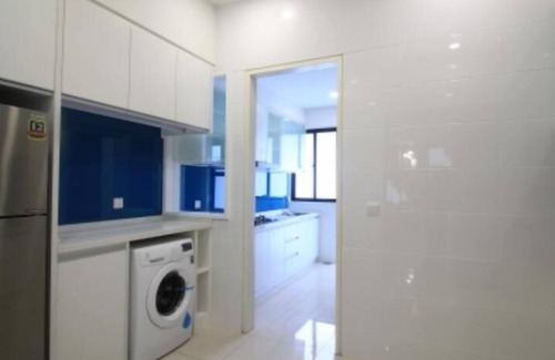 Seri Kembangan Apartment | #5 Tropical Evilla Executive Suite