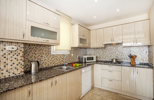 Fethiye City Center Villa | 500m to beach, pool table, table tennis very private villa.