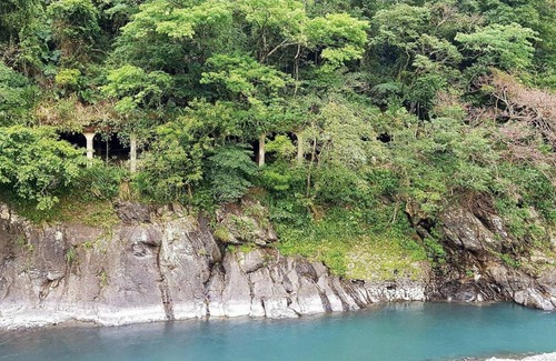 Wulai House | 51 Spring