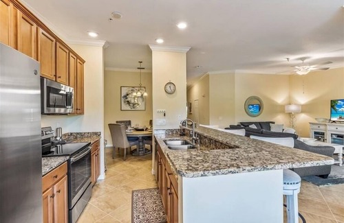 Naples Condo | 5123 Bonita National Veranda