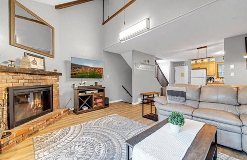 Village at Camelback House | 52 Camelback Waterpark-Pool-Tennis-Paintball-ZipLine