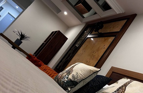 Maynooth House | 53 Luxury Rooms