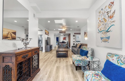 Dania Beach House | 5Bed 4Bath with Pool at Hollywood/Dania Beach