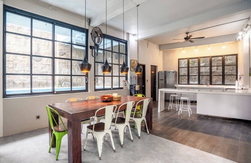 Dangin Puri Kauh House | 5BR Villa Naga Garden Sanur