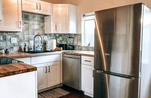 Barrio Santa Rosa House | 5THAV928 · Jaw dropping historic bungalow