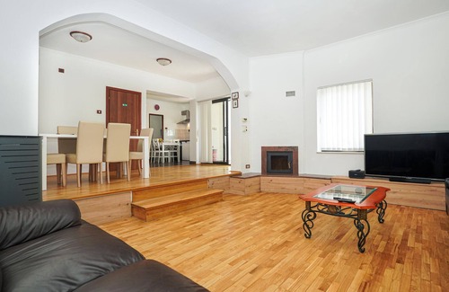 Kastav House | 6 bedroom stunning home in Spincici