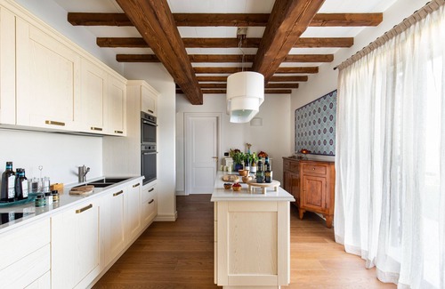 Castel San Pietro Terme Villa | 6 Bedroom Villa in Emilia-Romagna