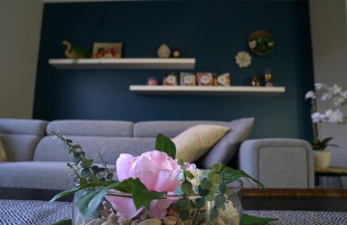 Pakenham House | 6 Bedrooms Contemporary Big House at Pakenhem