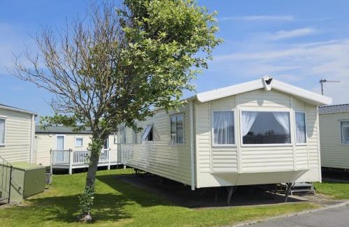 Burnham-on-Sea House | 6 Berth on John Fowlers (Sandy Glade) Brean