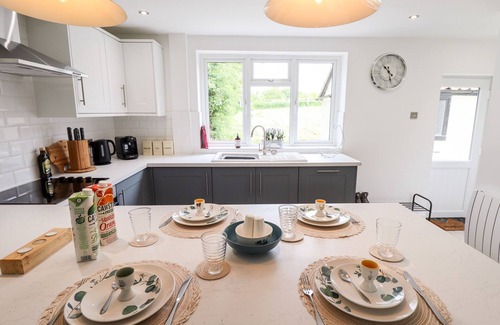 Gainsborough Cottage | 6 Hillside Cottages