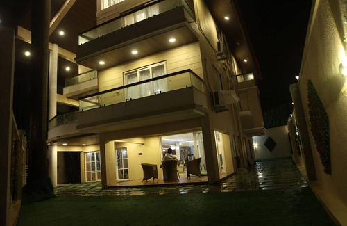 Lonavala House | 6bhk themed villa
