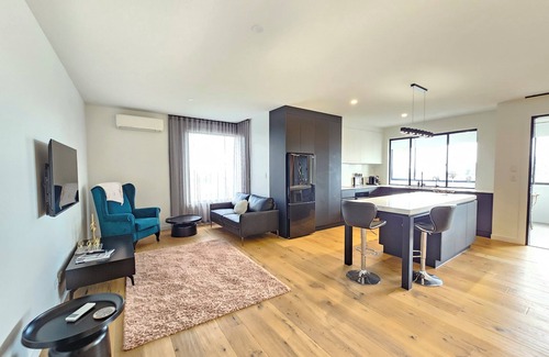 Lacepede House | 6TwentyTwo - Where contemporary meets the beach.