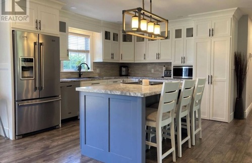 Charlotte's Shore House | 7 Bedroom Home w/Pool & Hot Tub on a Private Large Lot