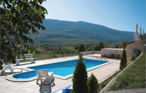 Crni Kal House | 7 Bedroom Pet Friendly Home In Crni Kal