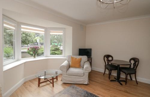 Dundrum Apartment | 7 Belfort Court