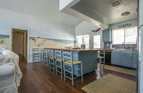 Saint Helena Island House | 705 Silverside Road - New to VRBO! Resort Access Included! Sleeps 29!