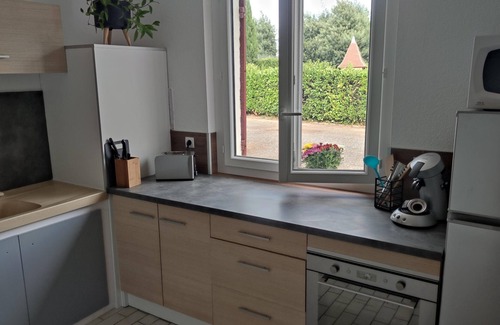 Prigonrieux Villa | 75 m² detached house with heated swimming pool and tennis court