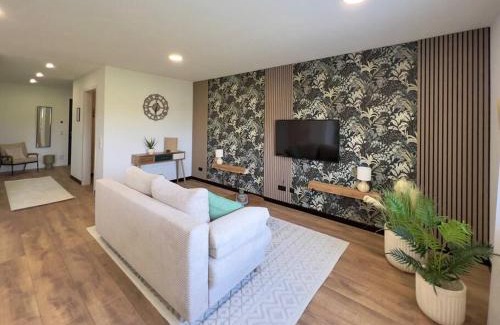 Petershagen Apartment | *75qm* Stilvolle Wohnung + Wärmekabine+Netflix