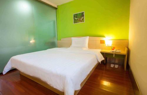 Xiang Cheng District Hotel | 7Days Inn Suzhou Lumu Subway Station Wedding Dress City