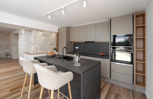 Vosteni Villa | 8 persons, pool, quiet location, large garden, ideal for families with children