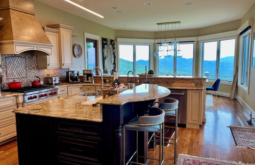 Old Fort House | 8000sf Luxurious Estate with Majestic Mountain Views Black Mountain/Asheville