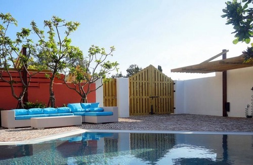 Sail Rock Beach Bed & Breakfast | 866 Oceanic View Villa