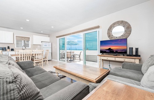 Balboa Peninsula Condo | 8BR Oceanfront Offering | Spectacular Ocean Views at Affordable Prices | Super Central | Walk to Everything!