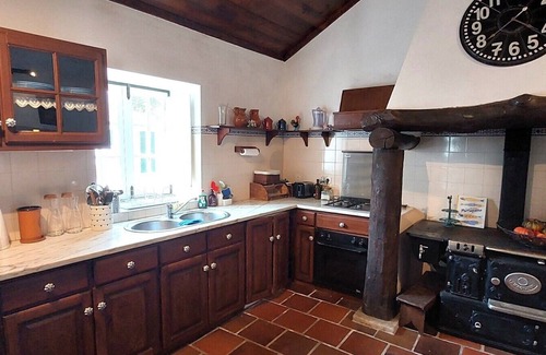 Lourinha Villa | 9 min. from the beaches of the Silver Coast, charming quinta 5 bedrooms + pool