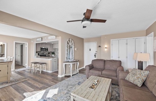 Little Salisbury Apartment | 9400 Building #1506 | Oceanview | Great location