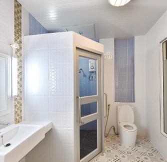 Bang Pakong Apartment | 97 Merryland Apartments & Hotel