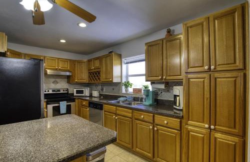Ocean Dunes South Apartment | 99 Problems & the Beach Ain't 1